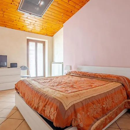 Apartment Zen House In The Center W Free Parking And 24hours Automatic Check-in - With Neftflix & Disneyplus And Air Conditioning Casale Monferrato